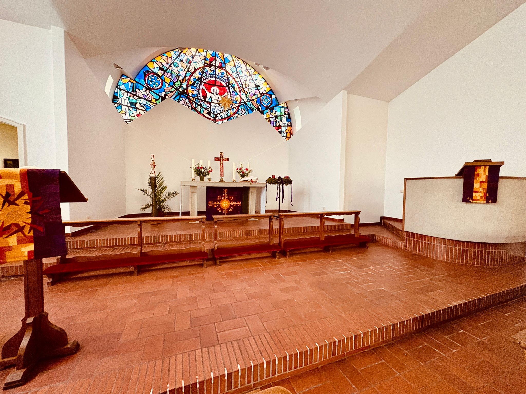 Altarraum der St. Johanniskirche in Köln